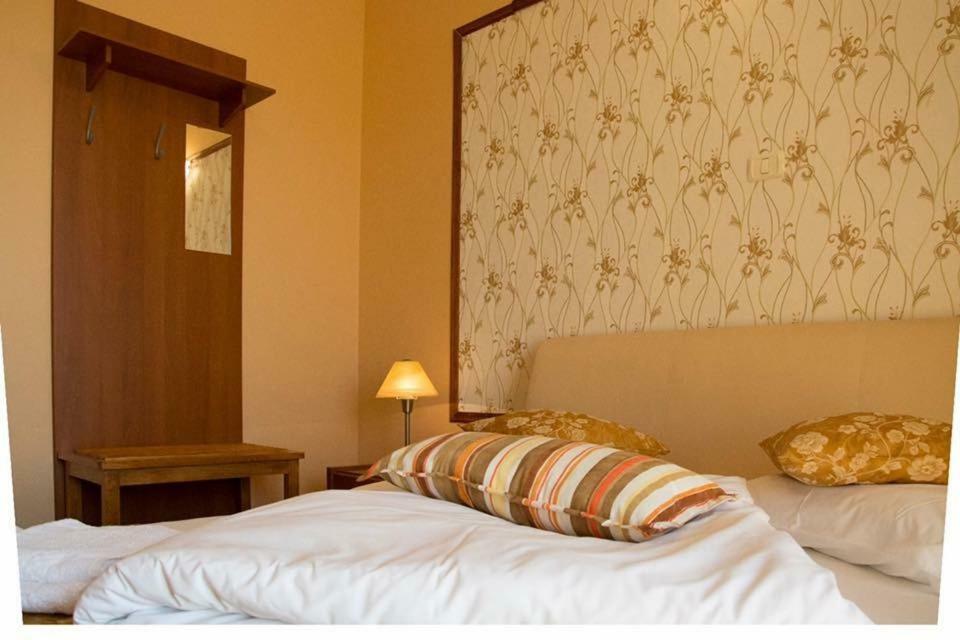 Vila Noa Hotell Năvodari Exteriör bild